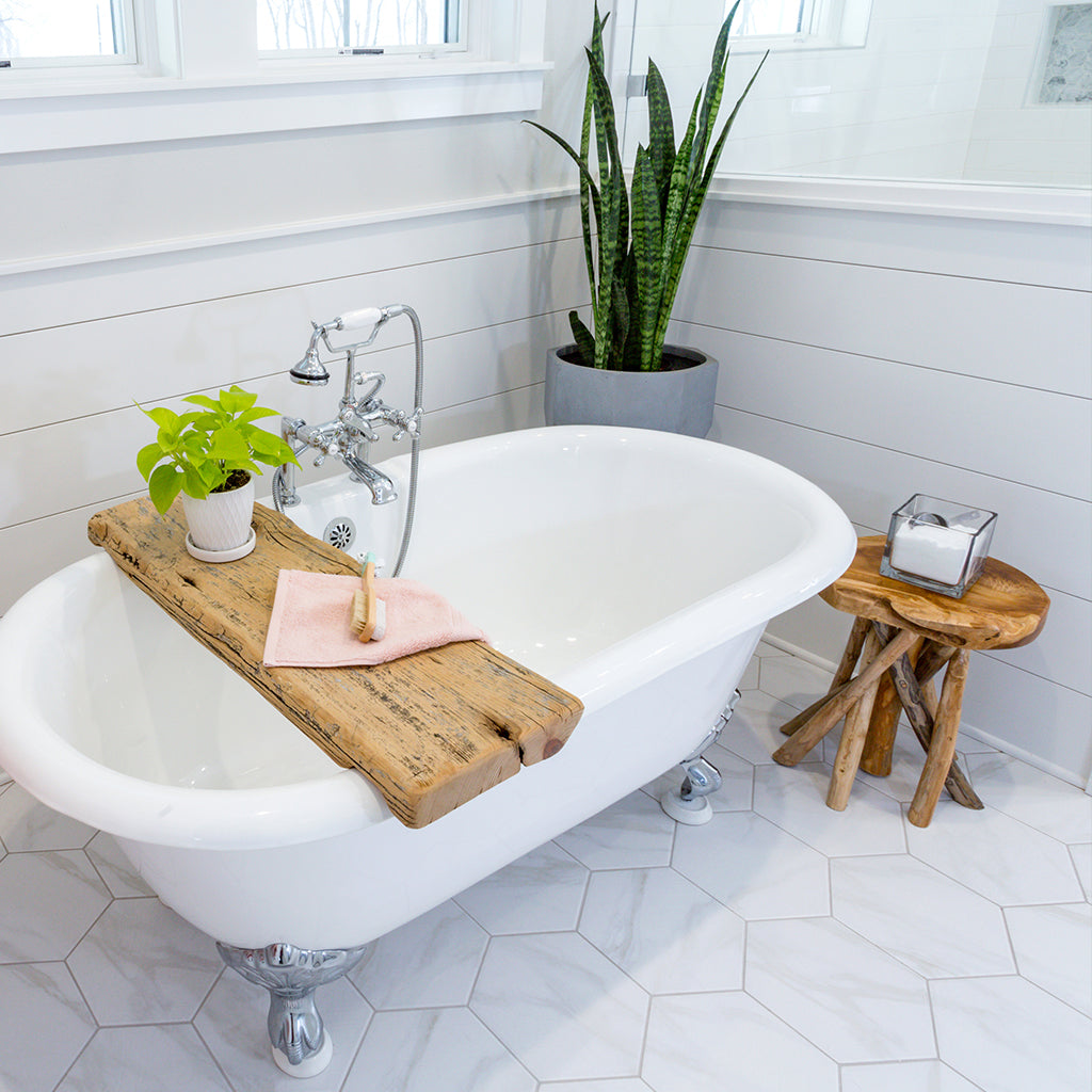 Nickel Gap White Shiplap Boards 9/16 in. x 7 ft.